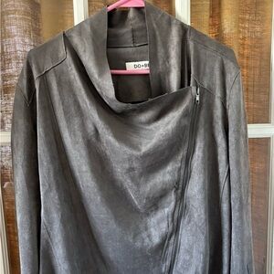NWT DO+BE Women's Gray Blouse/top